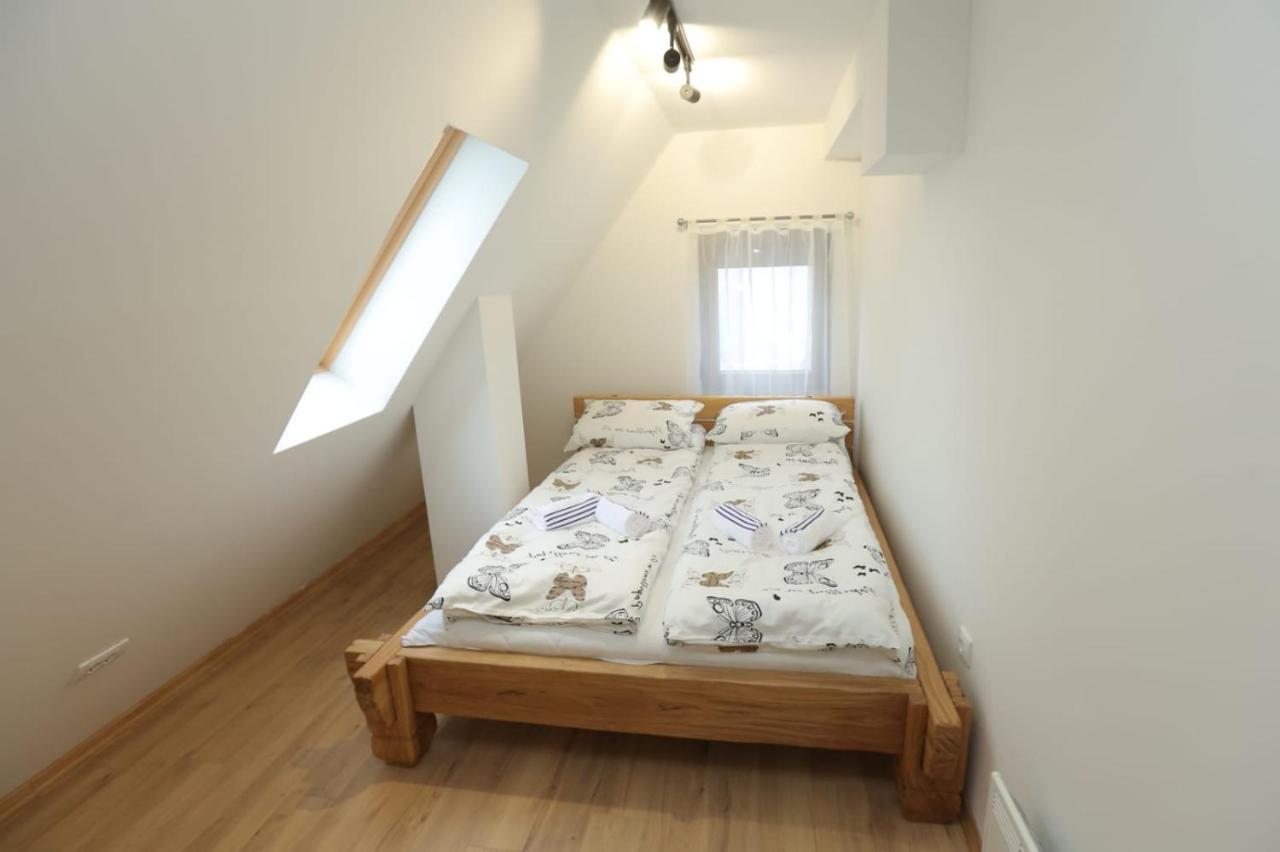 Wood Apartmani - Vila Zimska Idila Jahorina Buitenkant foto