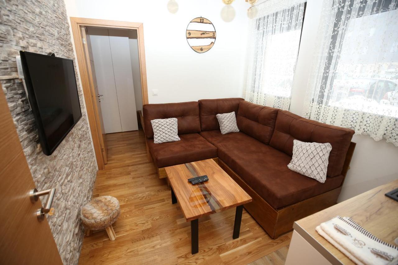 Wood Apartmani - Vila Zimska Idila Jahorina Buitenkant foto